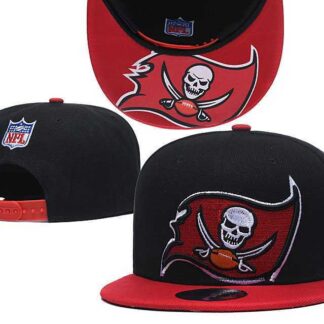 Buccaneers Team Logo Black Red Adjustable Hat GS